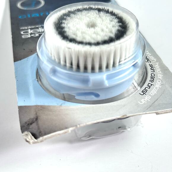 New Clarisonic Delicate Replacement Brush Head for Skin Care System - Picture 4 of 4